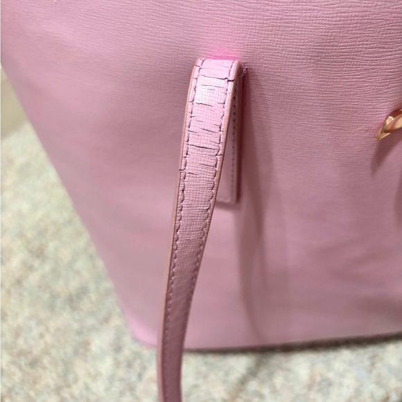 Ted Baker Tote with Detachable Pouch in Gorgeous Pink - Picture 9 of 10
